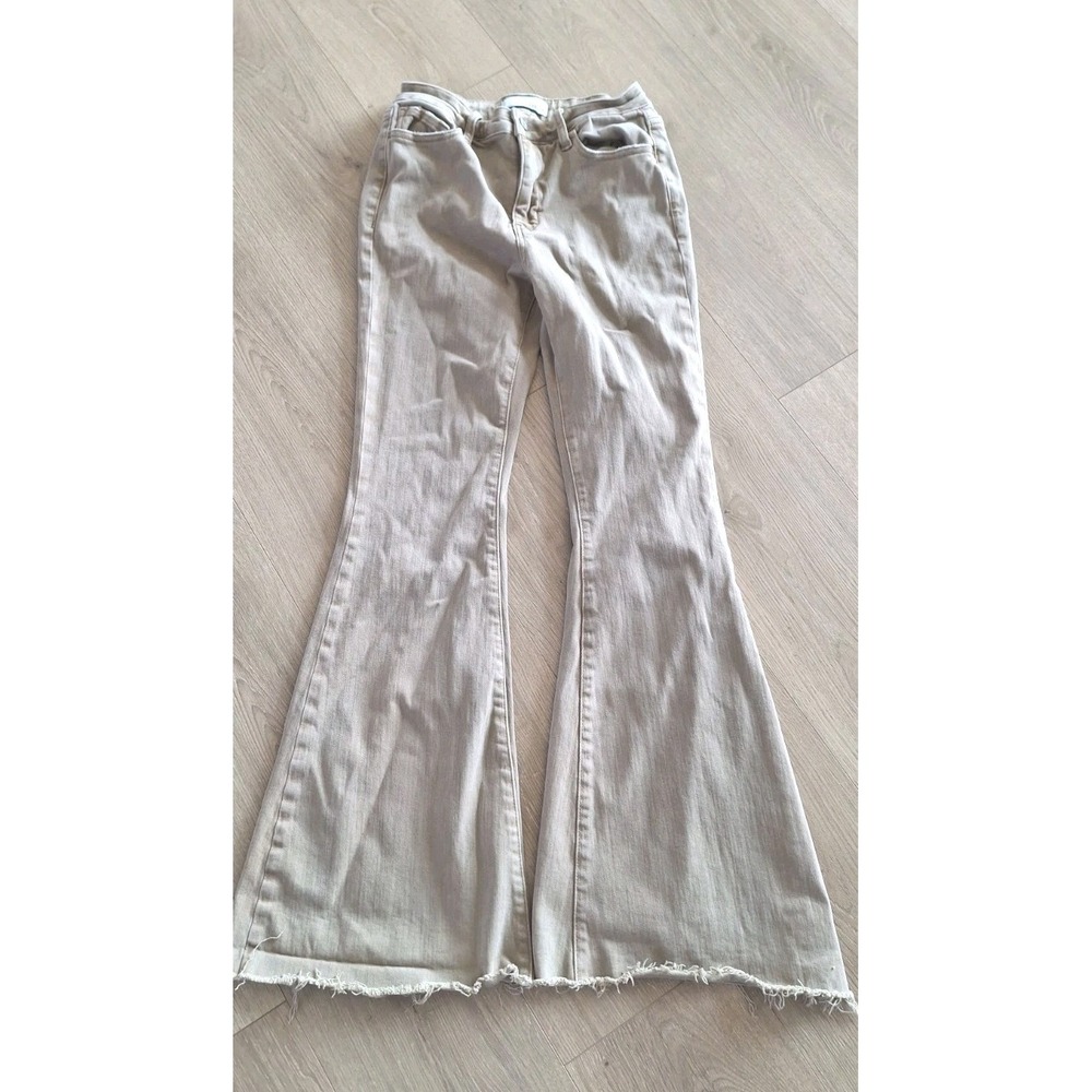 Vervet Conquer High Rise Super Flare  26" x 30 Tan GUC Raw Hem